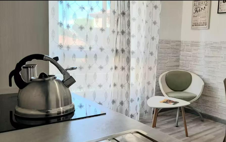 Aurora Guest House- Dimore Bolognesi ภายนอก รูปภาพ