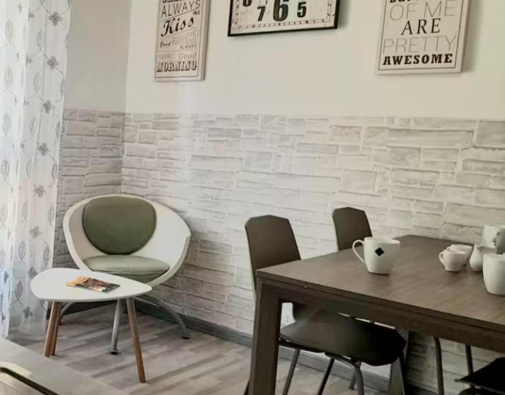 Aurora Guest House- Dimore Bolognesi ภายนอก รูปภาพ
